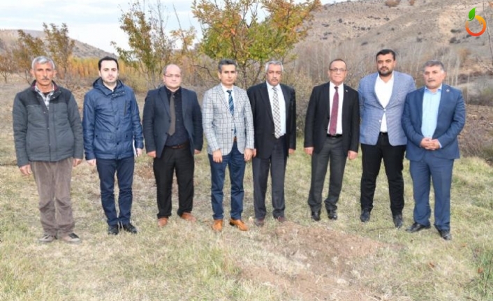 Karataş, Doğanşehir'de atıksu arıtma tesisi için incelemelerde bulundu