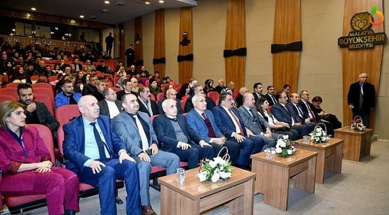 Büyükşehir Belediyesi Mehmet Akif Ersoy’u anma etkinliği düzenledi