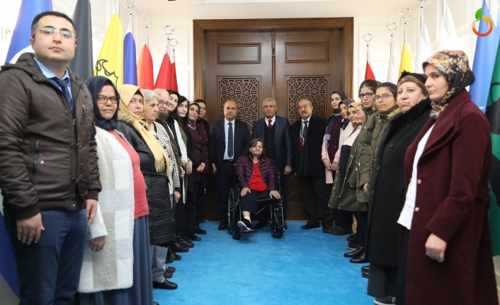 Engelli Bireylerden Başkan Güder’e Ziyaret
