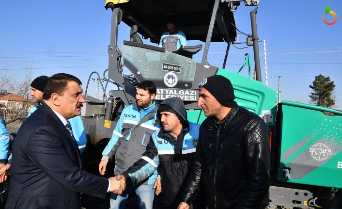 Başkan Gürkan, 2,5 Km’lik Bölümü Tamamlanan Bağlantı Yolunu İnceledi