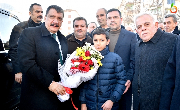 Başkan Gürkan'dan Fırat Mahallesini Ziyaret