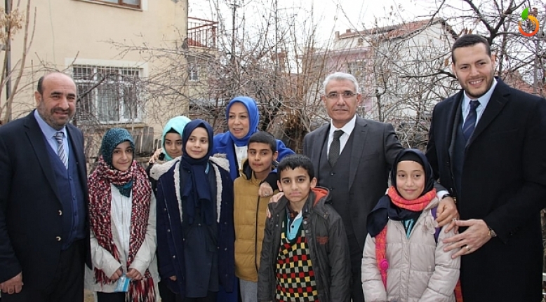 Çalık ve Güder çat kapı ev ziyaretleri gerçekleştirdi