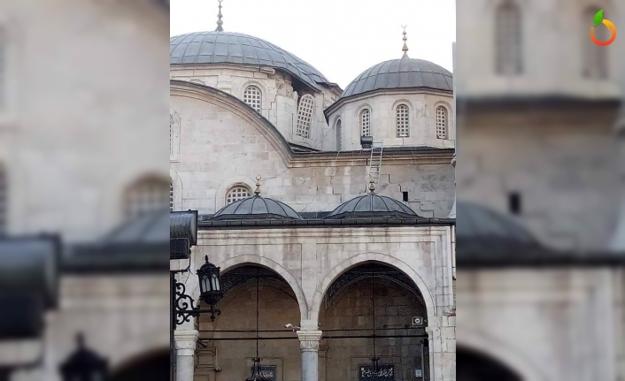 Yeni Cami ve Ulu Cami Depremden Zarar Gördü