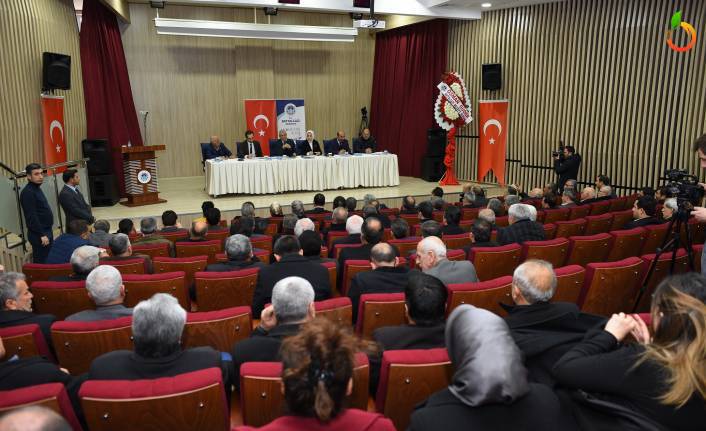 Başkan Güder, muhtarlarla deprem istişare toplantısı gerçekleştirdi