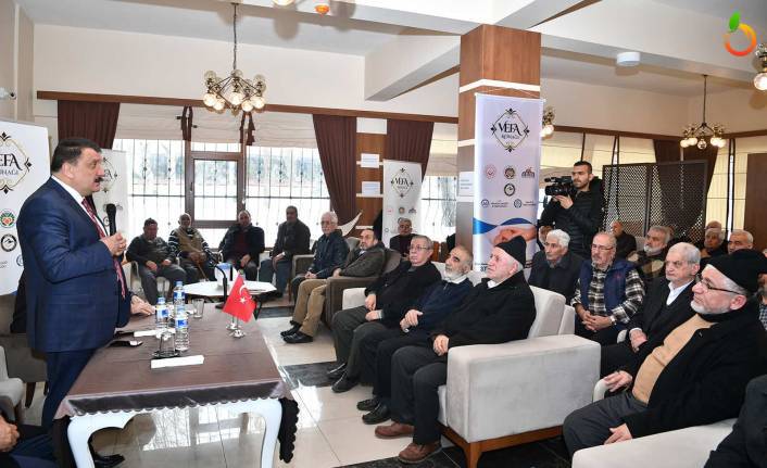 Başkan Gürkan'dan Vefa Konağında Yaşlılarla Buluştu
