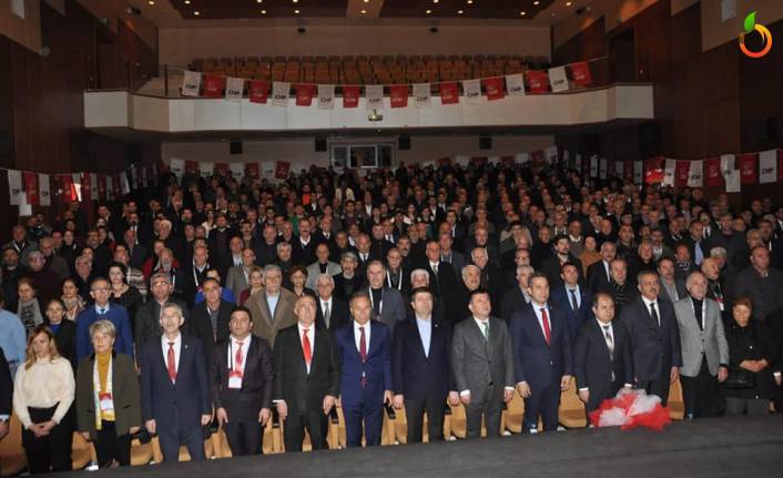 CHP'de İl Başkanlığına Yeniden Enver Kiraz Seçildi