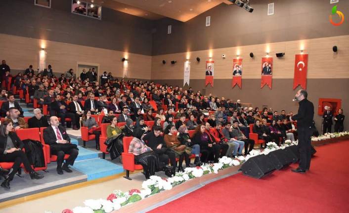 MTÜ’de “Gençlik, Şuur, Özgüven ve İletişim” konulu Konferans düzenlendi