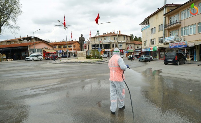 Büyükşehir İlçelerde Dezenfekte Çalışmaları Yapıyot