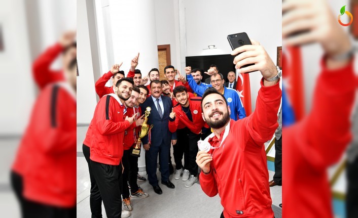 Malatya Büyükşehir Belediyesi Voleybol Takımı, 1. Lige Yükseldi