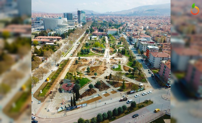 Sümer Parkta Yenileme Ve Çevre Düzenlemesi Yapılıyor