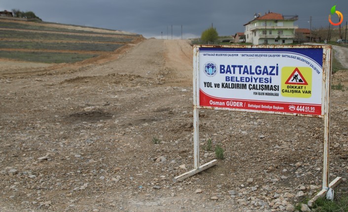 Battalgazi Belediyesi Şehir Mezarlığı-Eskimalatya Bağlantı Yolunu Tamamlanmak Üzere