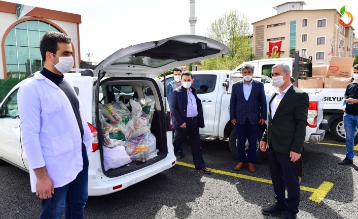 Yeşilyurt Belediyesinden 200 Aileye Gıda Paketi