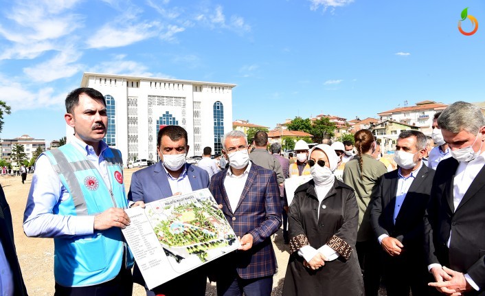 Çevre ve Şehircilik Bakanı Murat Kurum Malatya'da İncelemelerde Bulundu