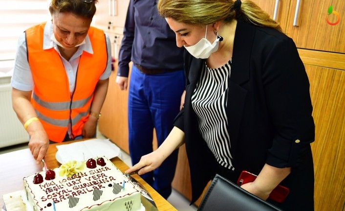 'Hizmetleriniz Milletimizin Yüreğinde Daima Yer Alacaktır'