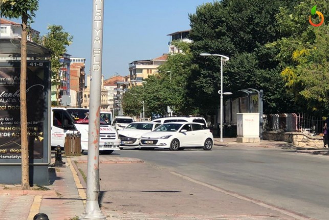 Malatya'da Maddi Hasarlı Trafik Kazası!