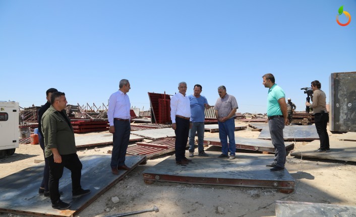 Başkan Güder, YİBO'daki Deprem Konutlarının İnşaat Çalışmaları İnceledi