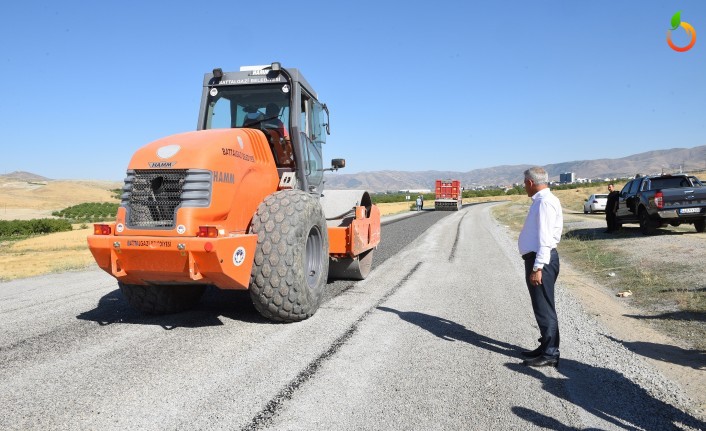 Battalgazi'nin Yollarına Soğuk Asfalt Serimi Yapılacak