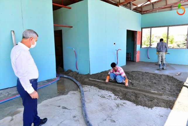 Başkan Çınar, Yeşiltepe Sosyal Tesisleri inşaat alanını inceledi