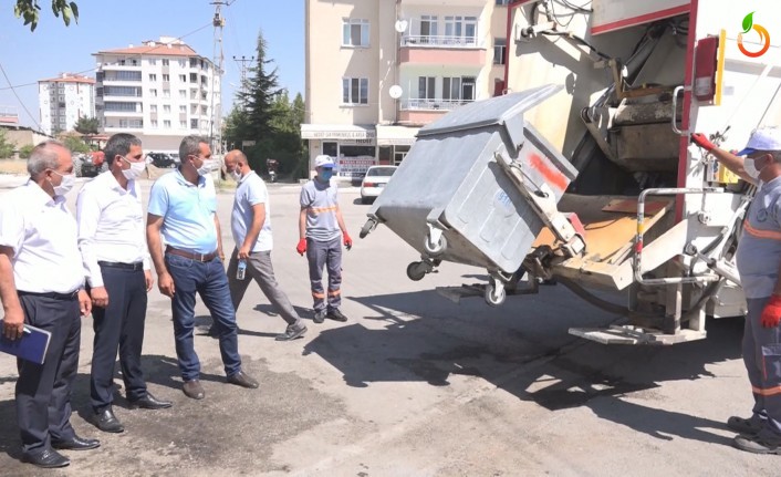 Yeşilyurt Belediyesi mahalle muhtarlarıyla diyalog halinde