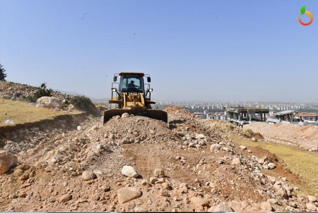 Yeşilyurt Belediyesi 23 Km İmar Yolu Açtı