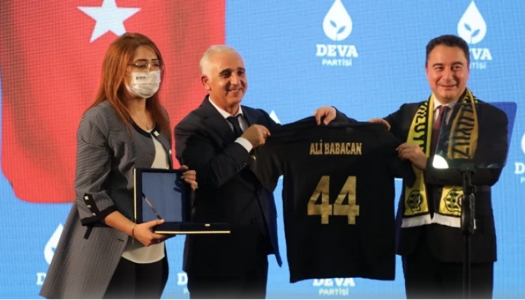 Babacan, DEVA Partisi Malatya İl kongresine katıldı