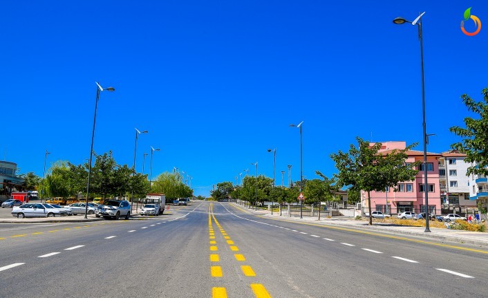 Büyükşehir 18 ayda 2.353 km yol bakım ve asfalt çalışması yaptı