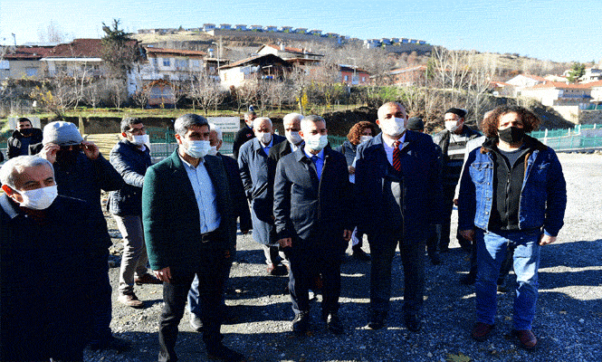 Çırmıhtı’daki Güreş Sahasını Yeniliyor