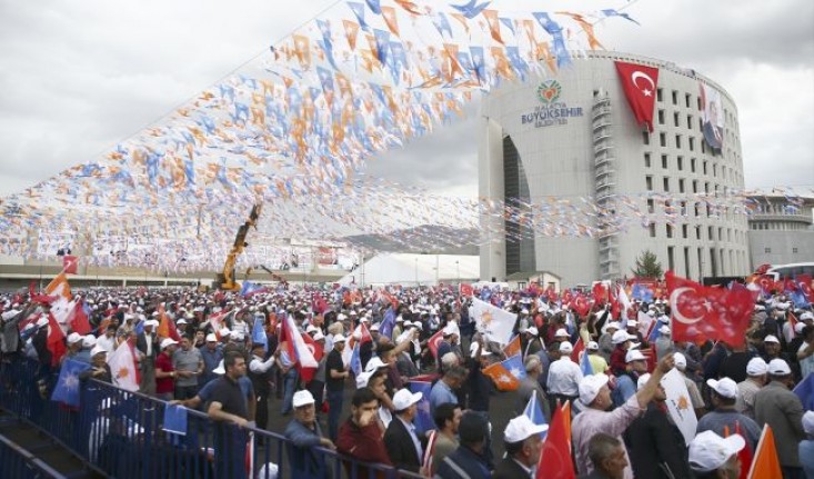 Miting ve Yürüyüş Alanlarını Belirledi