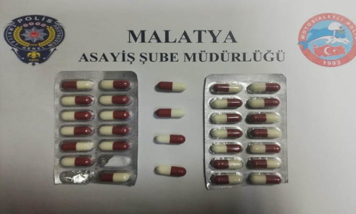 Malatya'daki Denetimlerde Silah ve Uyuşturucu Ele Geçirildi