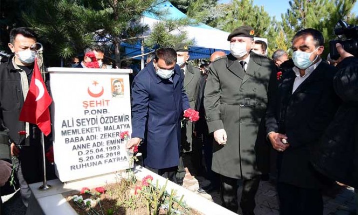 Çanakkale Zaferi’nin 106. Yılı ve Şehitleri Anma Günü Kutlandı