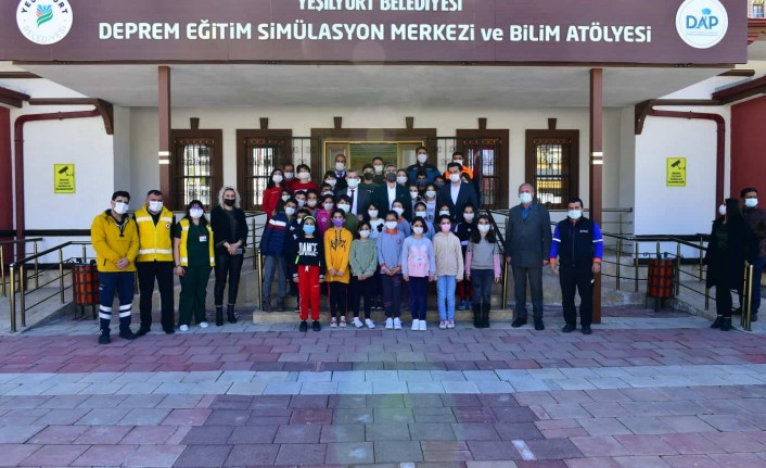 Deprem ve Afet Bilinci Toplumsal Bir Reflekse Dönüşmeli