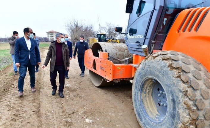 Yeşilyurt’ta Açılan Bağlantı Yolları, Ulaşımın Akıcılık Düzeyini Artırıyor