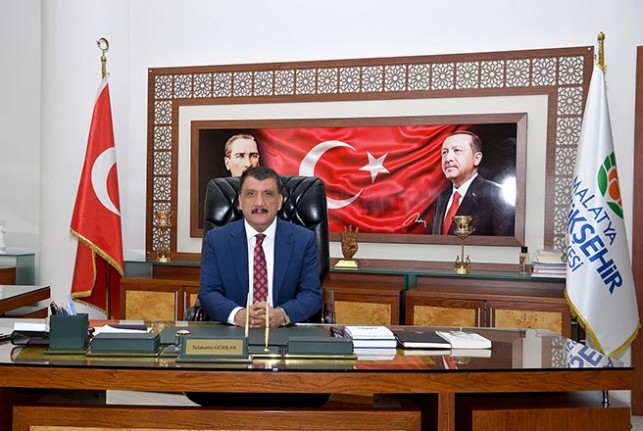 Başkan Gürkan'ın 23 Nisan mesajı