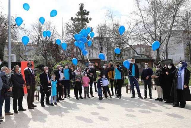 Battalgazi Belediyesi’nden 'Otizme Mavi Işık Yak' Farkındalığı