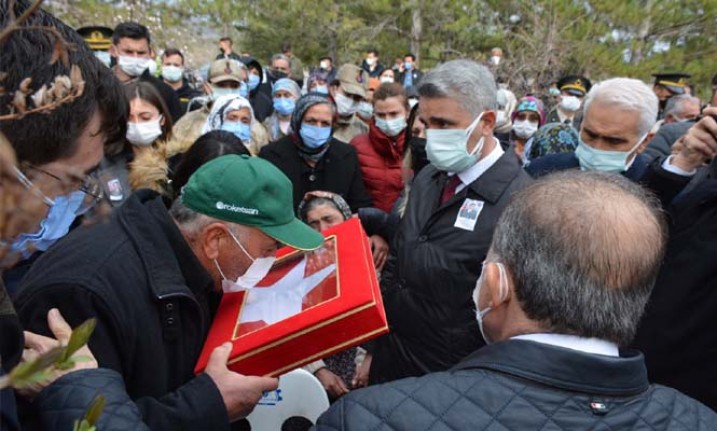 Şehit Hacı Halil Kızılay Son Yolculuğuna Uğurlandı