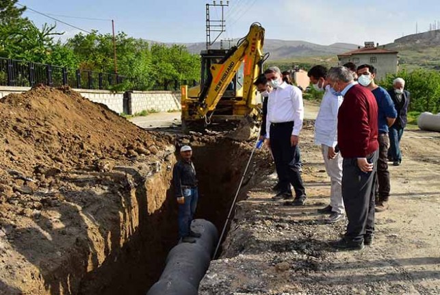 Vali Baruş, Gelincik Tepe Bağlantı Yollarını İnceledi