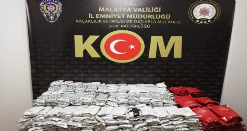 206 Kilogram Kaçak Nargile Tütünü Ele Geçirildi