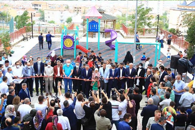 Battalgazi Belediyesi’nin Revize Ettiği 32 Park Hizmete Sunuldu