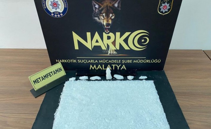 Malatya'da 1 Kilo Metamfetamin Ele Geçirildi