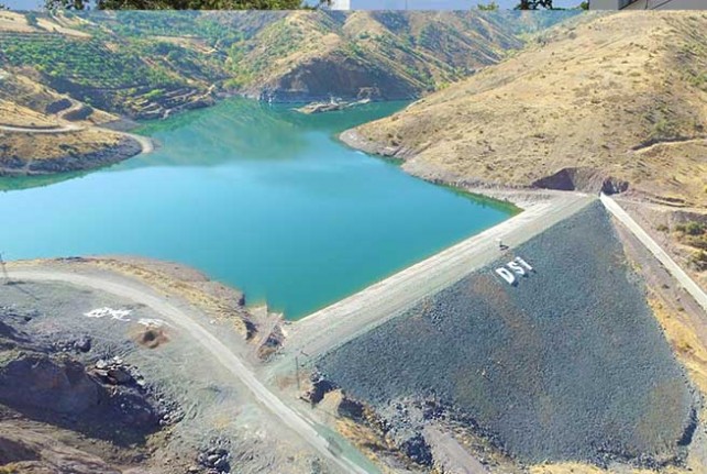 Malatya merkez yaygın göleti sulaması inşaatı çalışmaları devam ediyor
