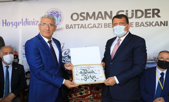 Battalgazi Belediyesi Tanıtım Standı Açtı