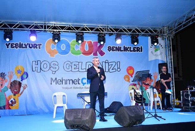 İlyas Mahallesindeki Yeşilyurt Çocuk Şenliği, Renkli Anlara Sahne Oldu