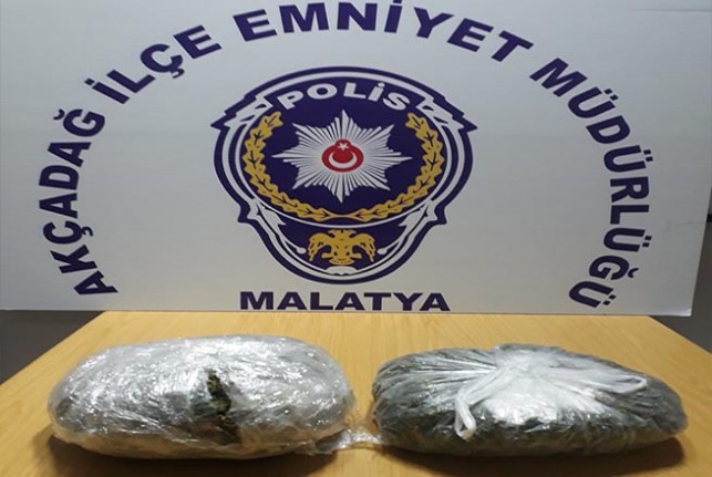 Malatya-Akçadağ'da 1.5 Kilo Esrar Ele Geçirildi