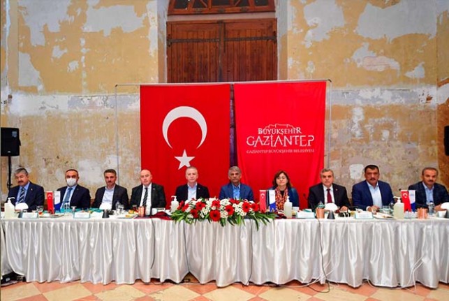 Başkan Gürkan, Fırat Havzası Değerlendirme Toplantısına Katıldı