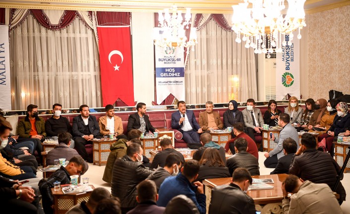 Başkan Gürkan Gençlerle Bir Araya Geldi