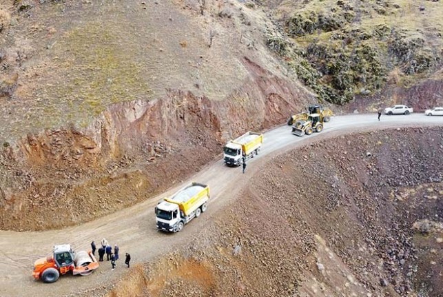 Battalgazi’de Bir Mahallenin Daha Ulaşım Sorunu Çözüldü