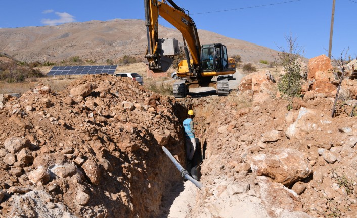 Doğanşehir’de iki mahalleye 7 bin 900 metre kanalizasyon hattı