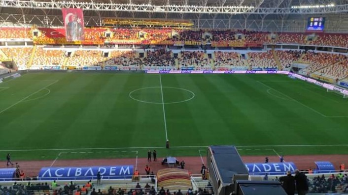 Yeni Malatyaspor Başakşehir'i Geçemedi / 1-3