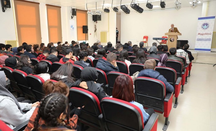Battalgazi Belediyesi’nden 4 Bin 105 Öğrenciye Sınav Desteği