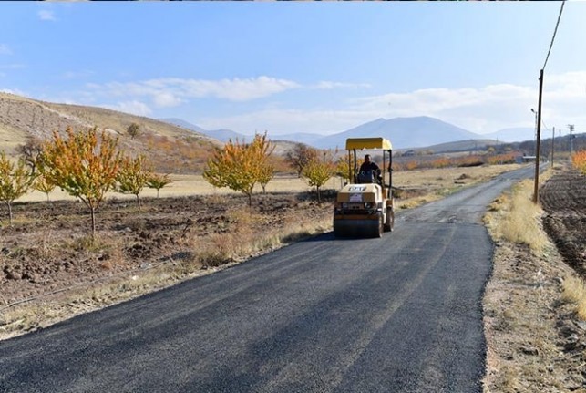 Kırsal Bölgelerimizi Modern ve Güçlü Yatırımlarla Geliştiriyoruz